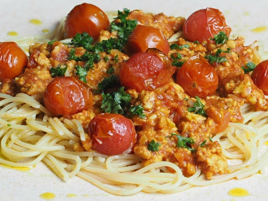 Protempeh Bolognese with Spaghetti