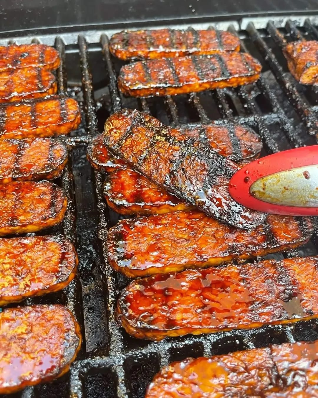 Smoky Sticky BBQ Tempeh